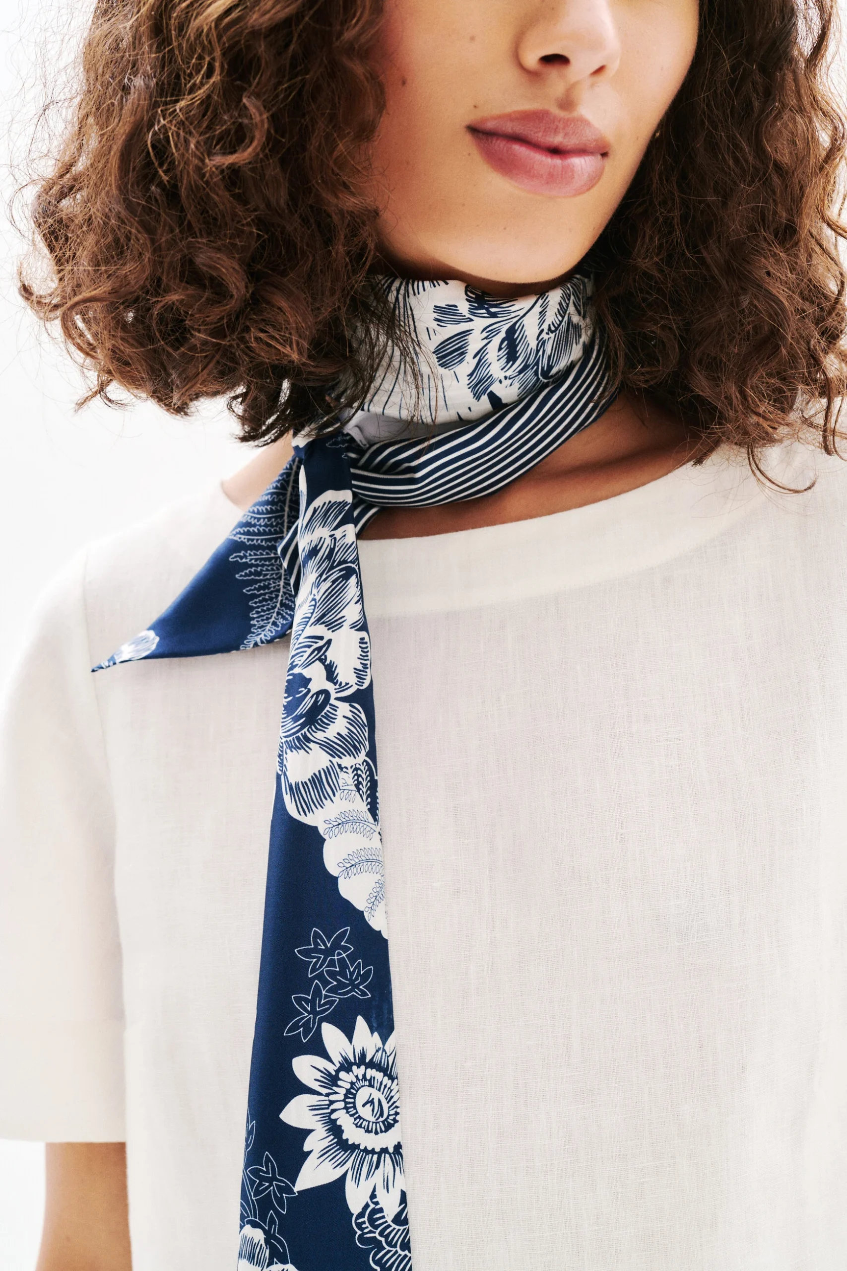 3 Façons élégante de nouer son foulard